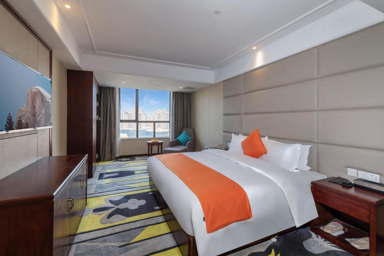 Huzhou Wealth Hotel エクステリア 写真
