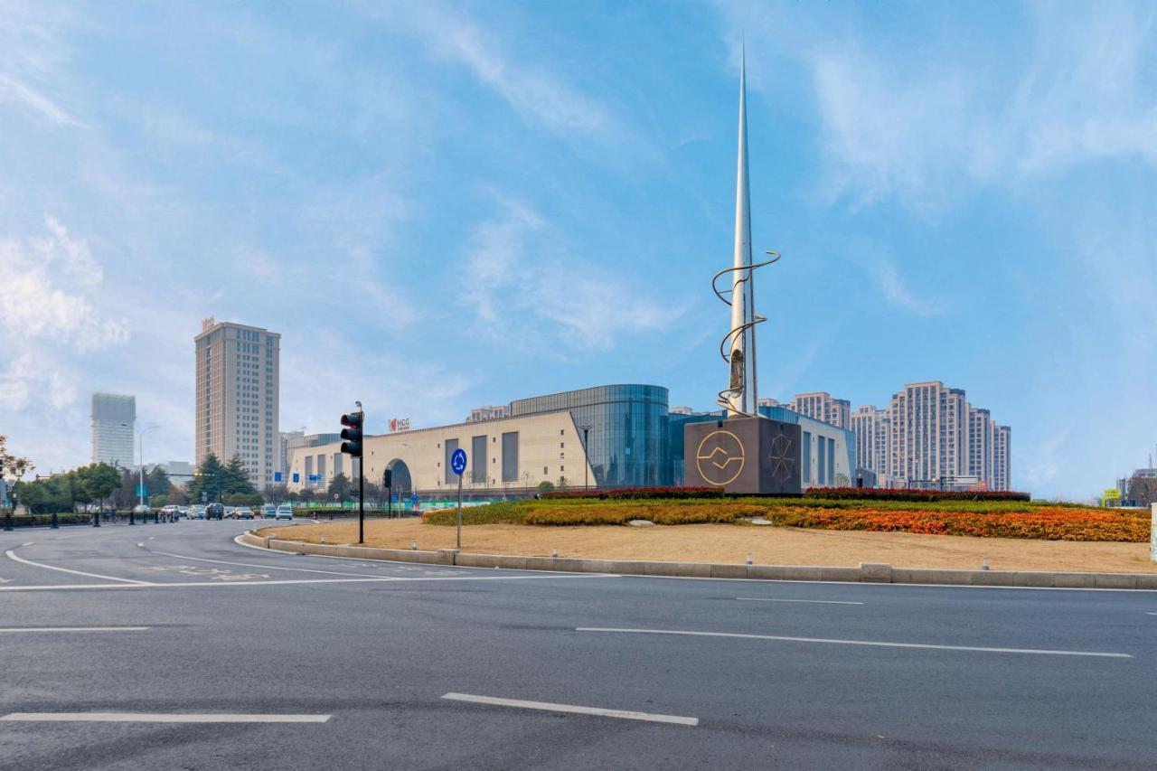 Huzhou Wealth Hotel エクステリア 写真
